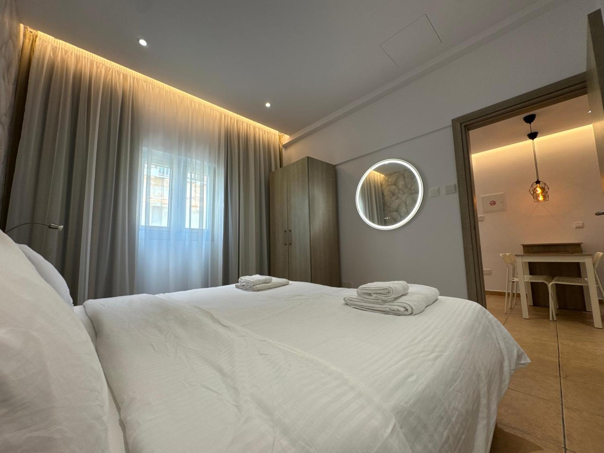 Topikos Apartments Ayia Napa Ngoại thất bức ảnh