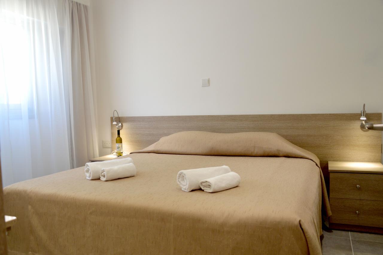 Topikos Apartments Ayia Napa Ngoại thất bức ảnh